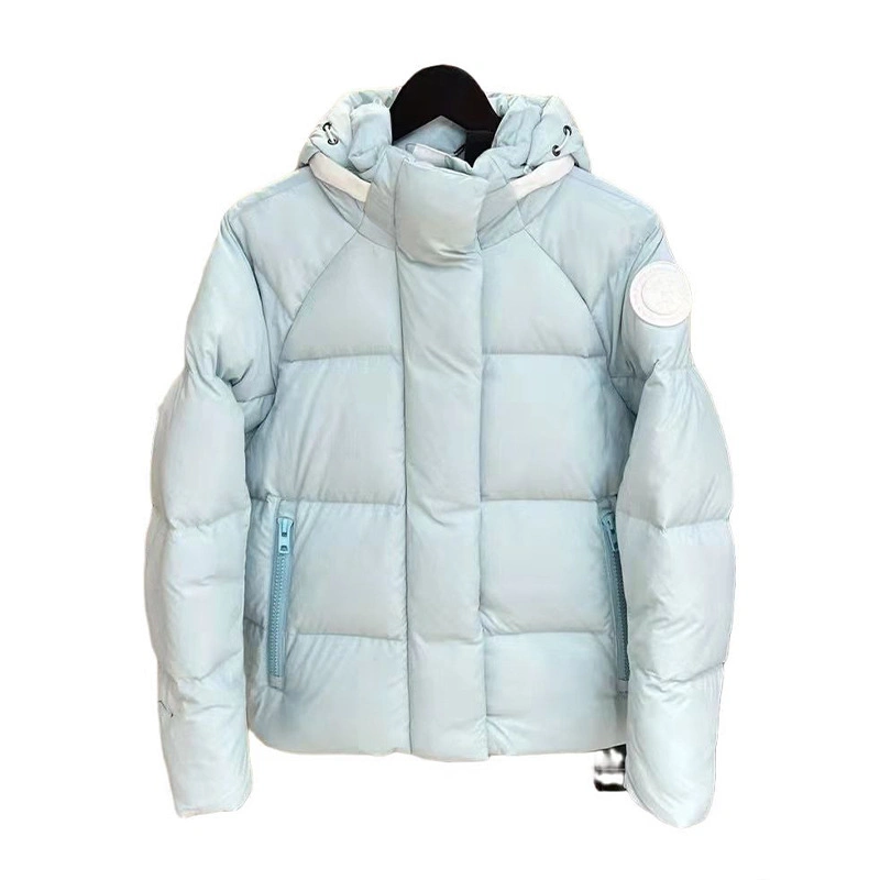 Women′s Duck Down Jacket 2022 New Design Goose Down Coat with Reflective Stripe on Hood